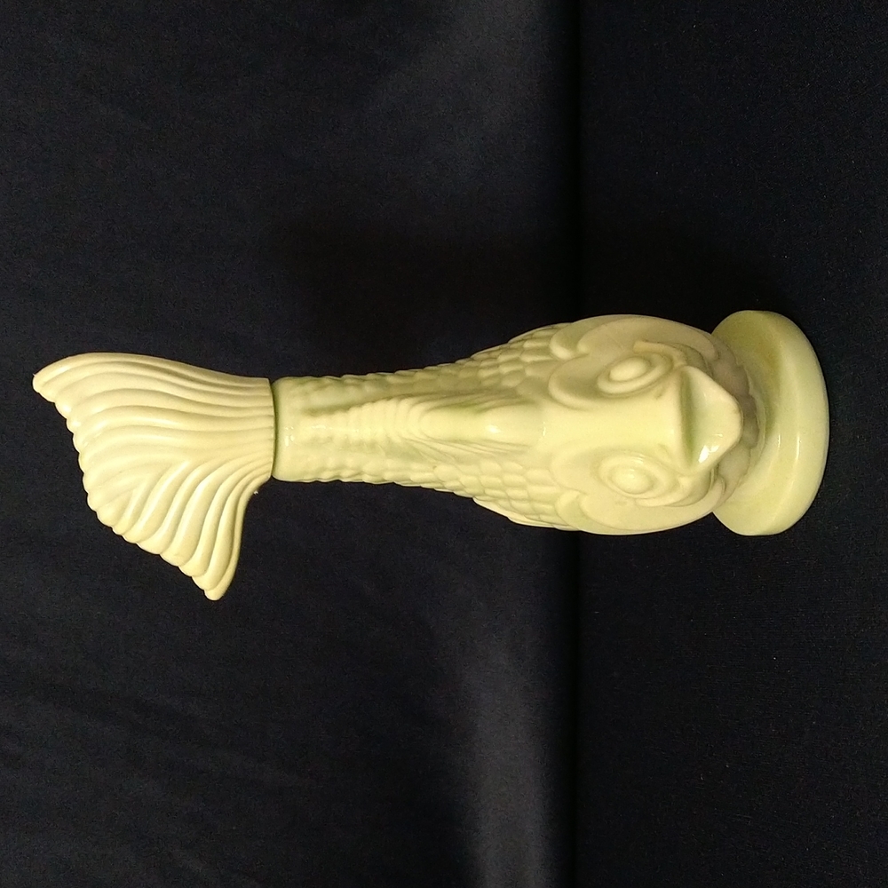 Vintage Avon Jadite Koi Fish Decanter Bottle Topaz Foaming Bath Oil